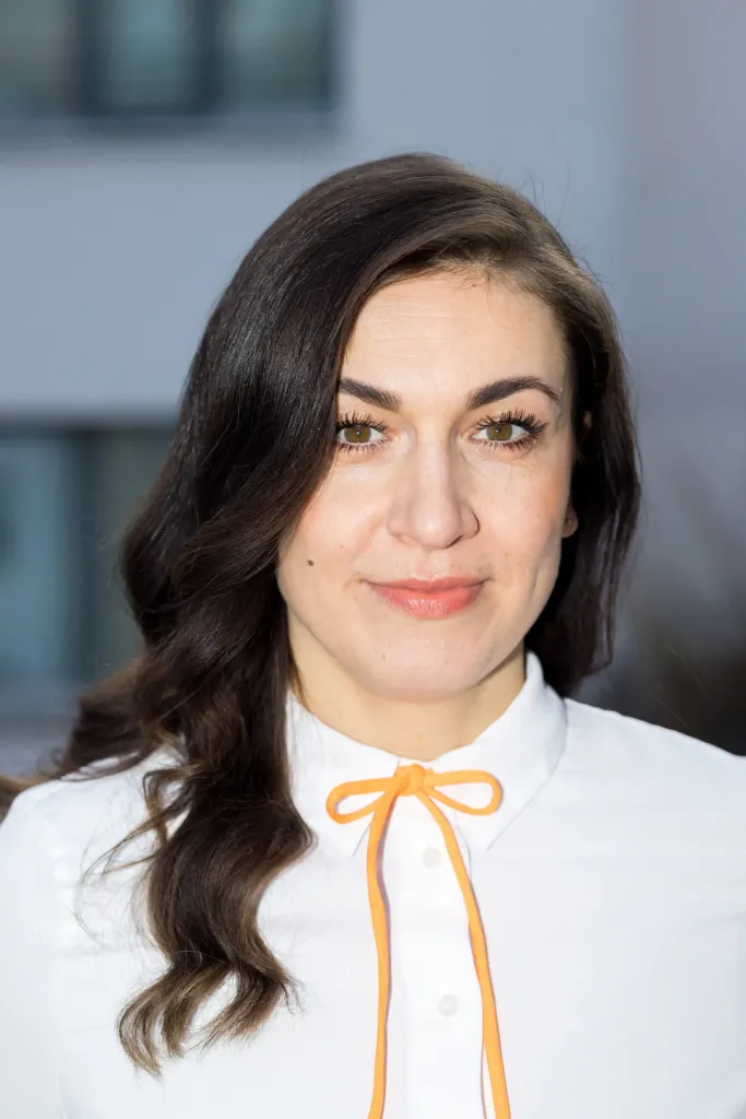 Porträt von Lena Rogl